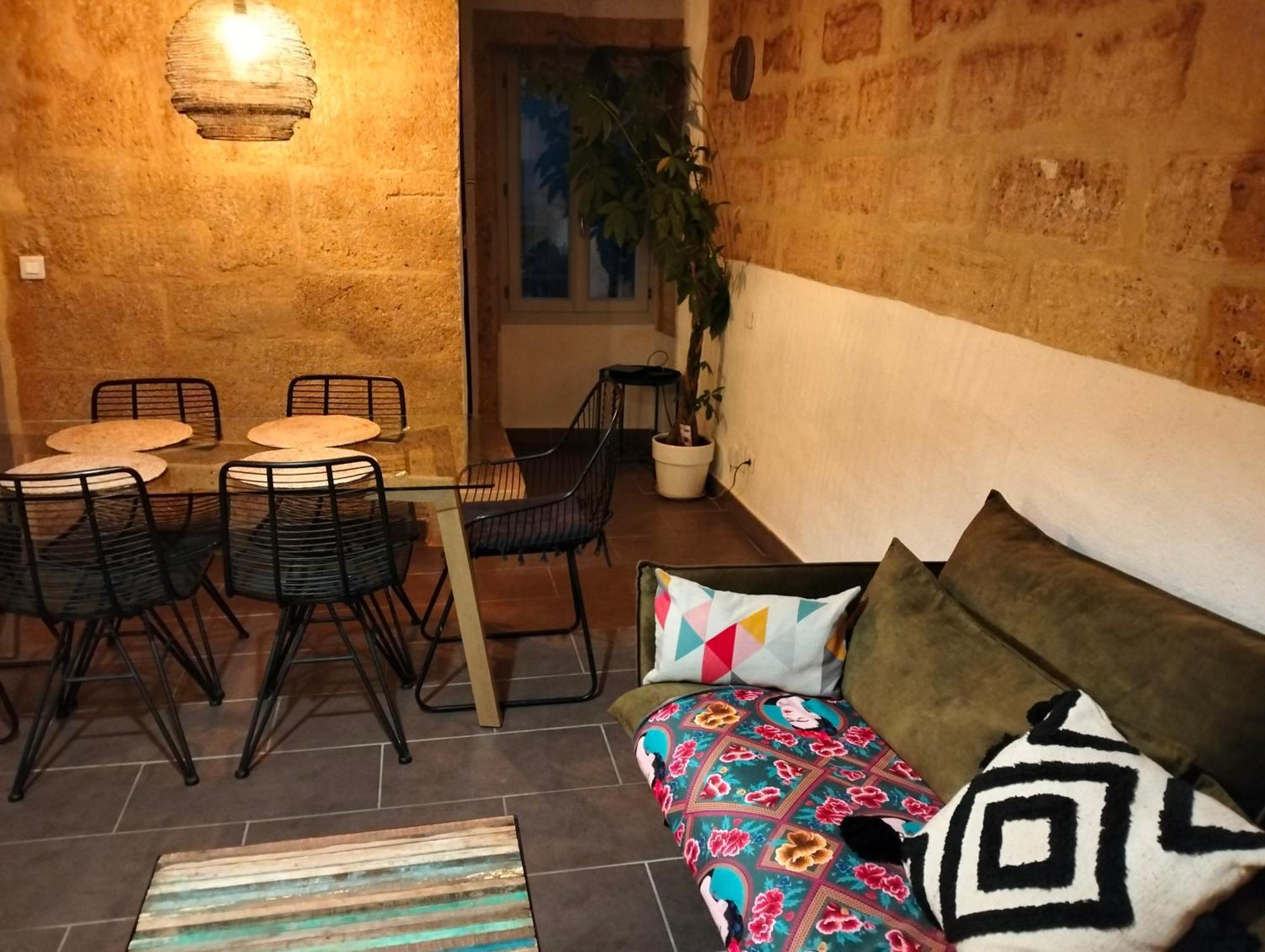 Maison De Village Familiale Pont Du Gard, Toit Terrasse, Barbecue, Fibre Vers-Pont-du-Gard Buitenkant foto